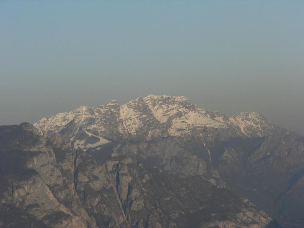 Rifugio Alpetto Di Torno Hostel Sormano Exterior foto