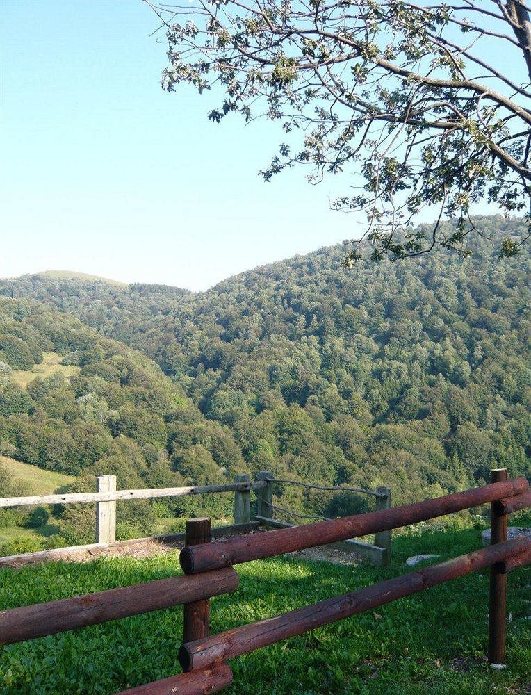 Rifugio Alpetto Di Torno Hostel Sormano Exterior foto