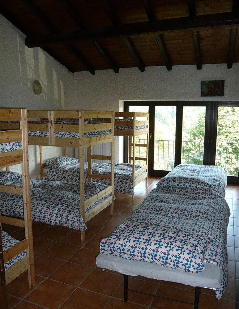 Rifugio Alpetto Di Torno Hostel Sormano Exterior foto